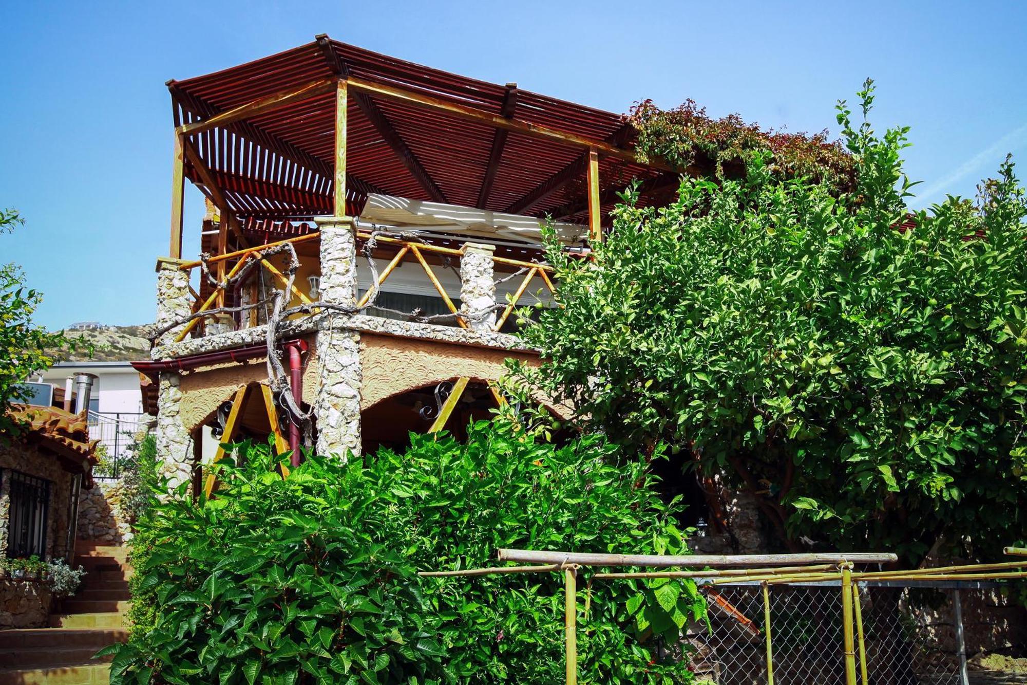 Nadia'S Traditional Greek House Анависсос Экстерьер фото